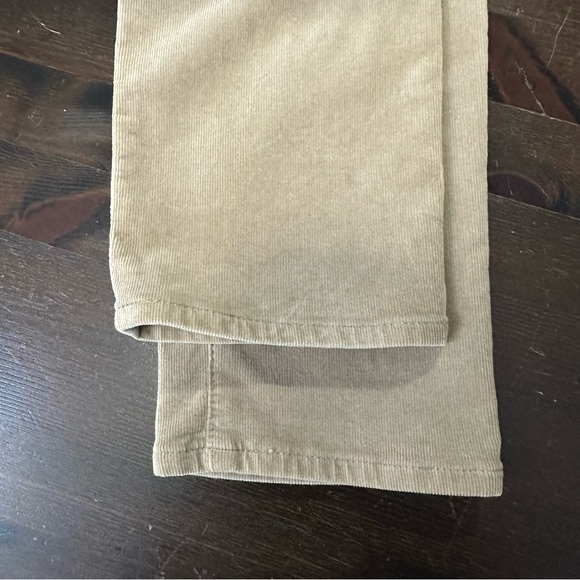 AG Adriano Goldschmied Prima Cigarette Cut Jeans In Envy Stretch Corduroy 27R - Picture 9 of 12